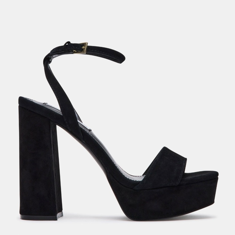 NWOT - Steve Madden - Black Suede Shoes size 9 - Lessa